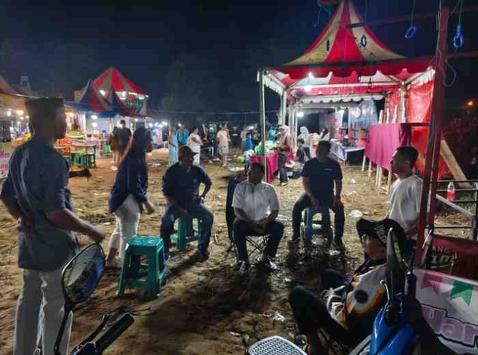 Wahana Rumah Hantu di Pasar Malam yang berlokasi di Jalan Lingkar Timur, dekat Tugu Jogja, Kota Prabumulih Provinsi Sumatera Selatan, menimbulkan keresahan masyarakat.