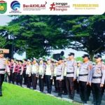 H. Arlan, bersama unsur Forum Koordinasi Pimpinan Daerah (Forkopimda), jajaran TNI-Polri, Dinas Perhubungan, Satpol PP, BPBD, tenaga kesehatan, serta berbagai instansi terkait lainnya yang turut terlibat dalam pengamanan perayaan Idul Fitri.
