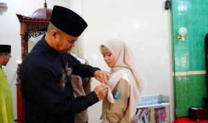 Asisten I Pemkot Prabumulih Buka Ramadhan KGC Walking Tour di Masjid Nur Arafah.