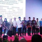 Hj Bertha menghadiri kegiatan Deklarasi Indonesia Bersinar (Bersih dari Narkoba) yang diselenggarakan oleh Badan Narkotika Nasional (BNN) Republik Indonesia bersama Pemerintah Kabupaten Lahat, di Gedung Olahraga Bukit Tunjuk, Kota Lahat, Kamis (22/01/2026).