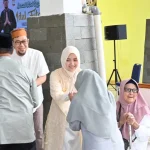 Wakil Wali Kota (Wawako) Pagar Alam, Hj. Bertha, menggelar kegiatan open house di rumah dinasnya, usai melaksanakan Salat Idul Fitri 1447 Hijriah, pada hari Sabtu, tanggal 21 Maret 2026. (MUSINEWS.ID/HAIRUDIN)
