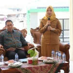 Wali Kota Pagar Alam, Ludi Oliansyah, bersama Wakil Wali Kota (Wawako) Pagar Alam, Hj. Bertha, menghadiri acara tasyakuran di Dinas Sosial (Dinsos) Kota Pagar Alam, hari Selasa siang, tanggal 13 Januari 2026. (MUSINEWS.ID/HAIRUDIN)