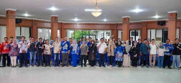 Pemerintah Kabupaten Ogan Komering Ilir (OKI) bersama Otoritas Jasa Keuangan (OJK) Provinsi Sumatera Selatan dan Polda Sumsel menggelar edukasi pencegahan kejahatan siber di Ruang Rapat Bende Seguguk (RRBS) II Setda OKI, Kamis (12/3/2026).