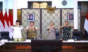 Herman Deru memimpin Rapat Koordinasi (Rakor) lintas sektoral dalam rangka kesiapan pelaksanaan Operasi Ketupat Musi 2026 serta pelayanan masyarakat selama perayaan Idul Fitri 1447 Hijriah.