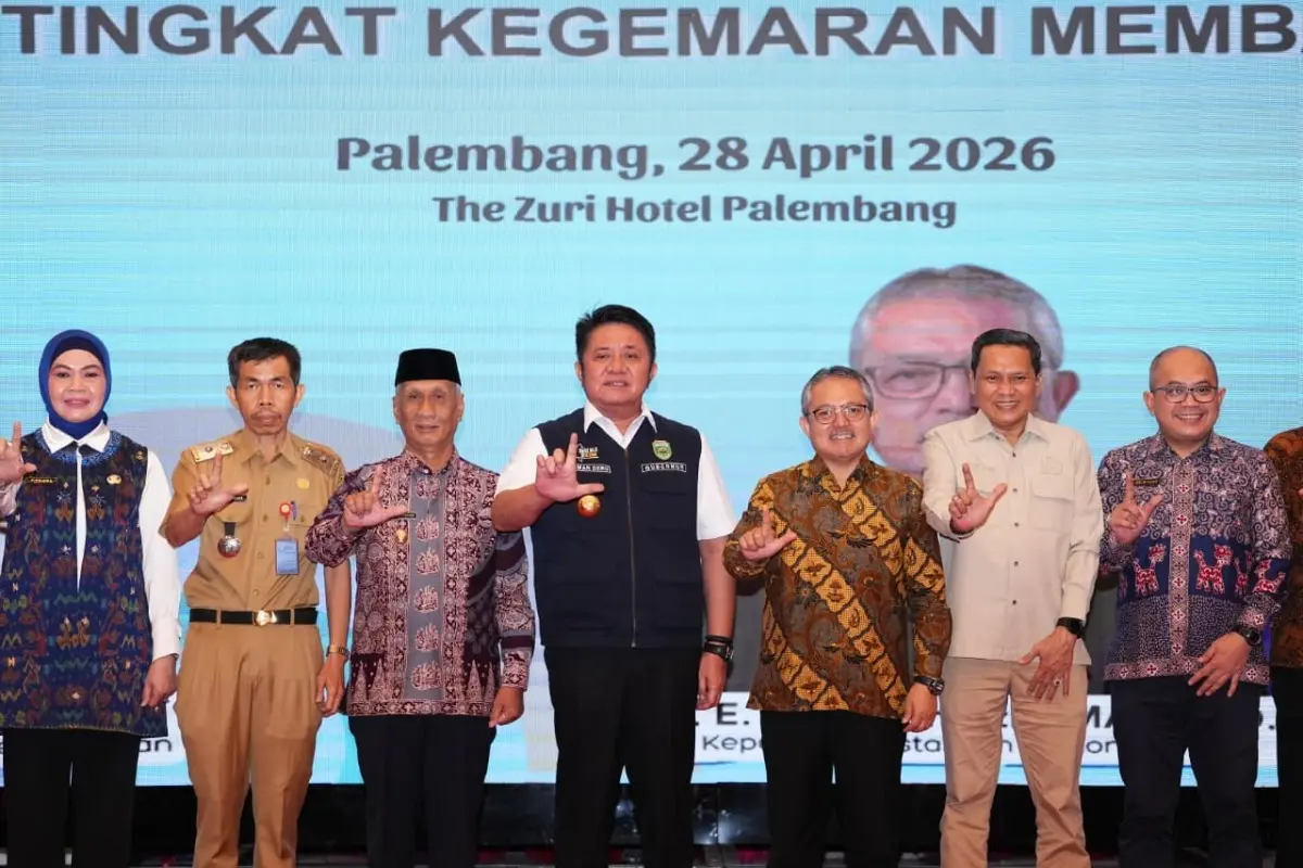 Gubernur Sumsel Herman Deru saat membuka rapat teknis literasi di Palembang