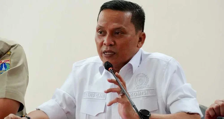 Ketua Komisi V DPRD Sumsel, Alwis Gani, menegaskan bahwa posko tersebut menjadi saluran resmi bagi masyarakat untuk melaporkan dugaan penyimpangan selama proses penerimaan siswa baru berlangsung.