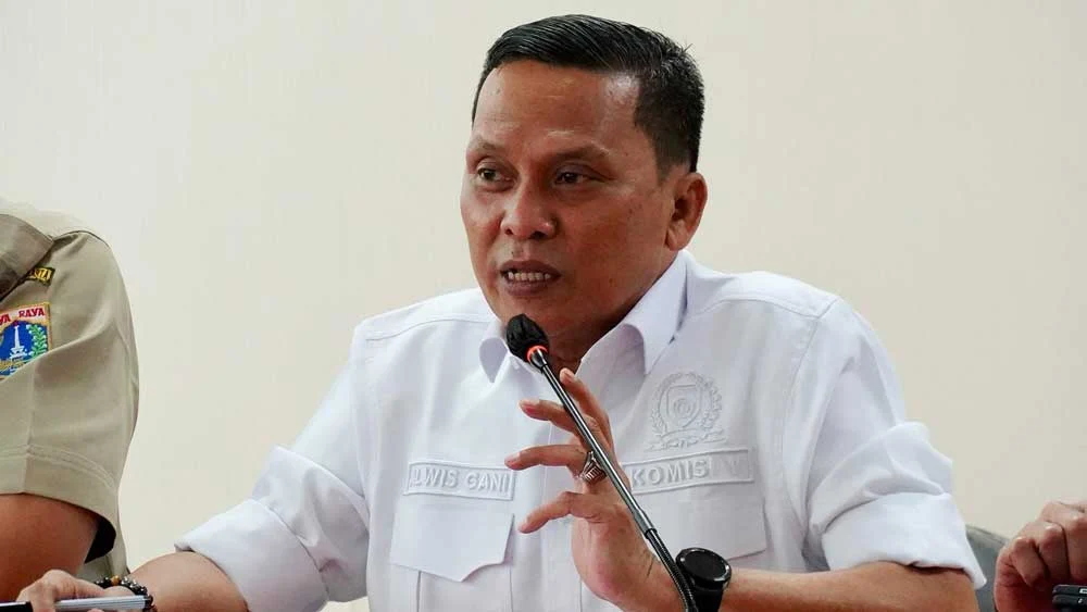 Ketua Komisi V DPRD Sumsel, Alwis Gani, menegaskan bahwa posko tersebut menjadi saluran resmi bagi masyarakat untuk melaporkan dugaan penyimpangan selama proses penerimaan siswa baru berlangsung.