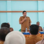 Wali Kota Pagar Alam, Ludi Oliansyah, memberikan pembinaan langsung kepada para lurah di Kecamatan Pagar Alam Selatan, Selasa, 14 April 2026, sebagai bagian dari persiapan penilaian Kota Layak Anak (KLA) tahun 2026. (MUSINEWS.ID/HAIRUDIN)
