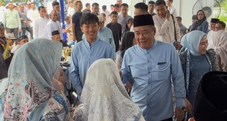 Cik Ujang, memanfaatkan momentum Hari Raya Idul Fitri 1447 Hijriah/2026, pulang kampung ke tanah kelahirannya di Kabupaten Lahat.