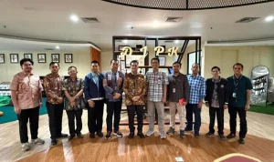 Audiensi tersebut dipimpin langsung oleh Sekretaris Daerah (Sekda) Muba, Drs. Syafaruddin, M.Si., yang didampingi oleh Kepala Badan Pengelola Keuangan dan Aset Daerah (BPKAD) Muba, Riki Junaidi, AP, M.Si. Audiensi tersebut dipimpin langsung oleh Sekretaris Daerah (Sekda) Muba, Drs. Syafaruddin, M.Si., yang didampingi oleh Kepala Badan Pengelola Keuangan dan Aset Daerah (BPKAD) Muba, Riki Junaidi, AP, M.Si.