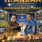 Wali Kota Prabumulih H. Arlan saat menerima penghargaan pengendalian inflasi 2026.