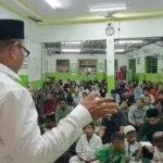 Anggota Dewan Perwakilan Rakyat Daerah (DPRD) Provinsi Sumatra Selatan (Sumsel), M. Toha, menggelar kegiatan sosial berupa santunan kepada anak yatim sekaligus buka puasa bersama, pada hari Selasa, tanggal 17 Maret 2026, di Kelurahan 24 Ilir, Kecamatan Bukit Kecil, Kota Palembang.