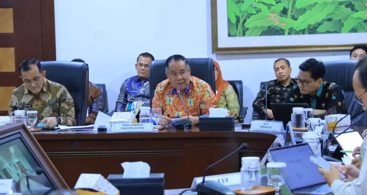 Cik Ujang dorong percepatan pembangunan Tol Betung-Tempino-Jambi dalam rapat di KSP.