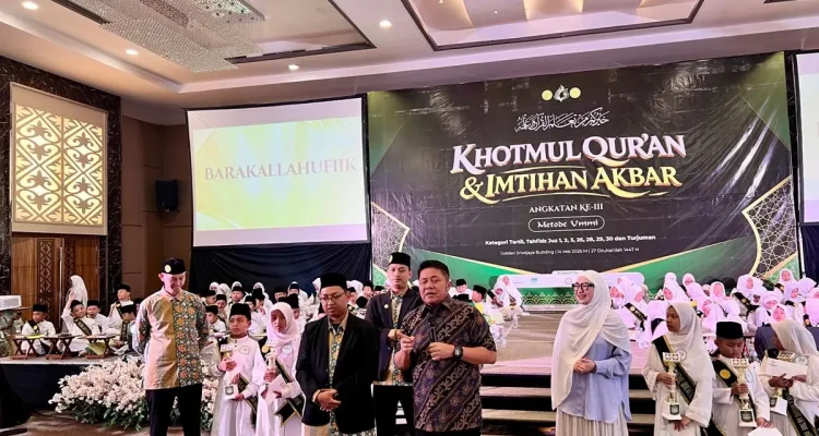 Herman Deru menghadiri Khotmul Qur'an dan Imtihan Akbar Ummi Palembang 2026
