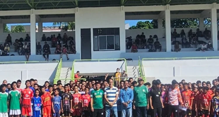 Ketua Askot PSSI Palembang Moh David menghadiri seleksi pemain Diklat Garden di Stadion Kamboja untuk menjaring talenta muda sepak bola.