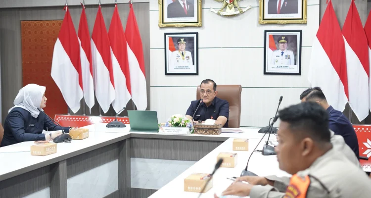 Rapat persiapan Festival Sriwijaya XXXIV yang dipimpin Sekda Sumsel Edward Candra