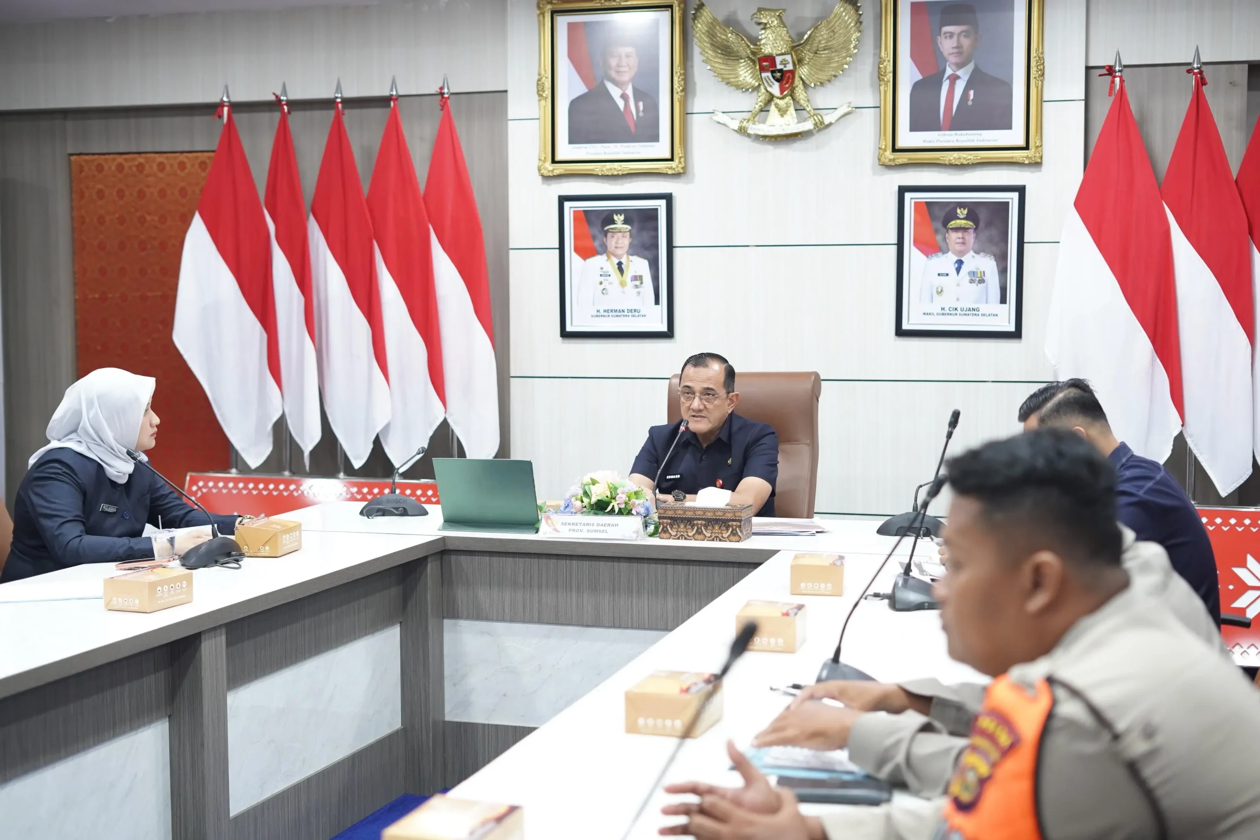 Rapat persiapan Festival Sriwijaya XXXIV yang dipimpin Sekda Sumsel Edward Candra