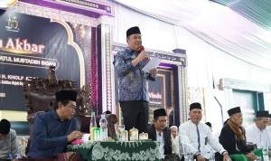 pengajian-akbar-muara-enim-ribuan-jamaah Ribuan jamaah menghadiri Pengajian Akbar Muara Enim di Ponpes Hidayatullah Mubtadiin Sigam