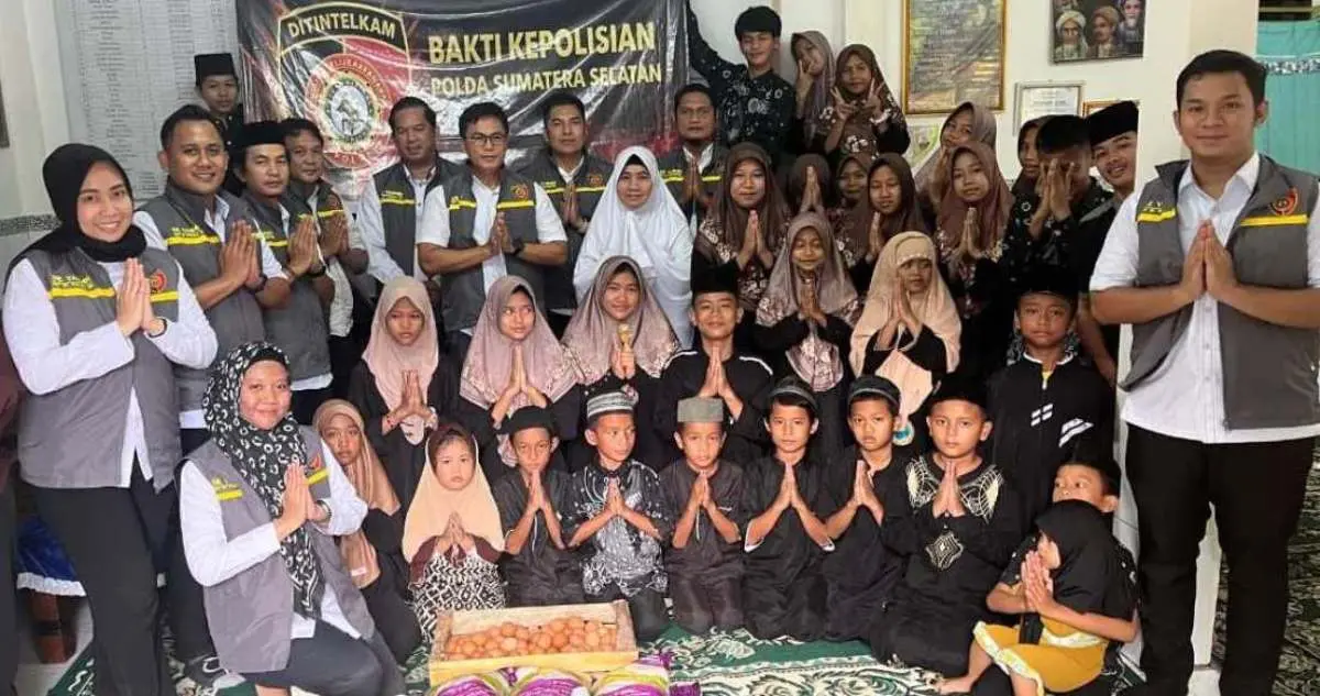 Direktorat Intelijen Keamanan (Ditintelkam) Kepolisian Daerah (Polda) Sumatra Selatan (Sumsel) menggelar aksi sosial bertajuk Bakti Kepolisian dengan menyambangi Panti Asuhan Mahabattul Ummi (MUSINEWS.ID)