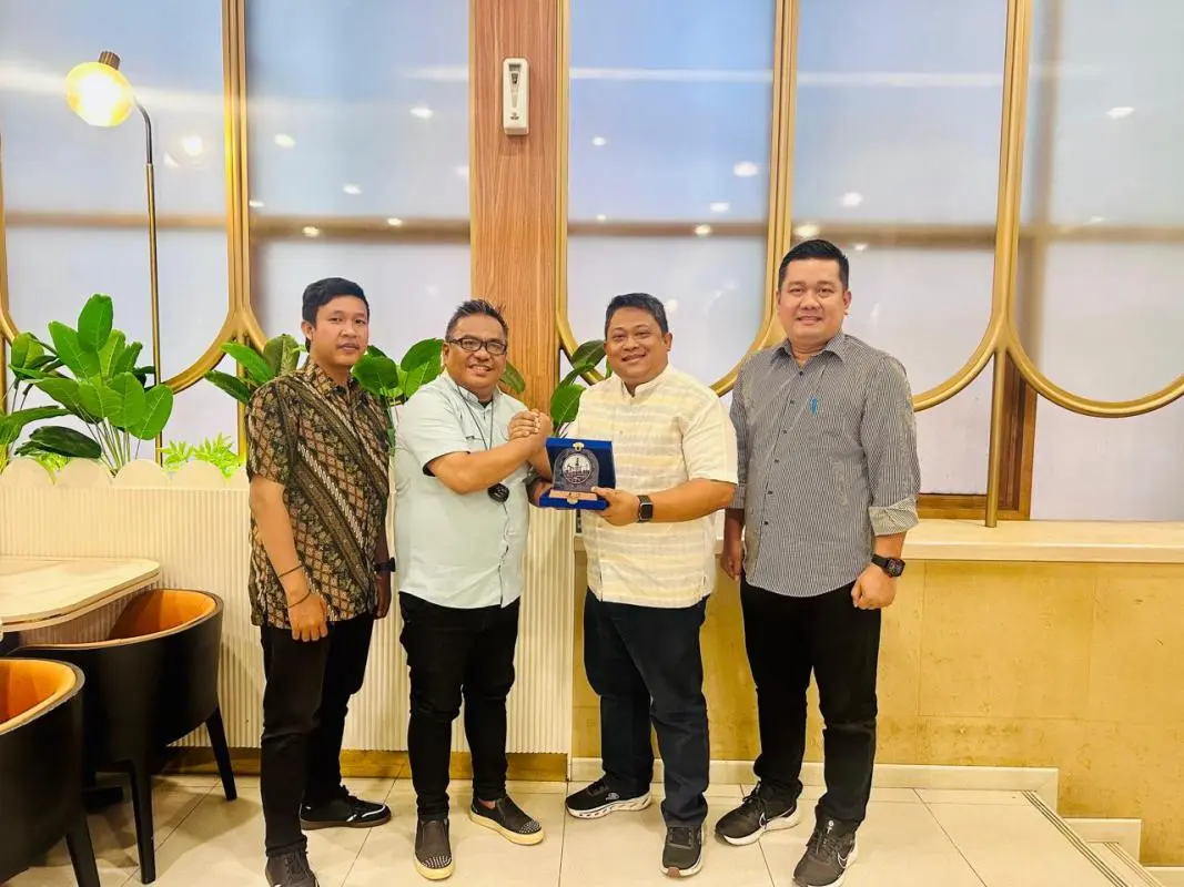 Disnakertrans Muba bertemu Medco Energi membahas pengutamaan tenaga kerja lokal di sektor migas.