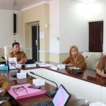 Pemerintah Kabupaten Muba saat mengikuti Rapat Koordinasi tindak lanjut SK MenLHK RI Nomor 6 Tahun 2024 secara virtual di Ruang Rapat Randik.