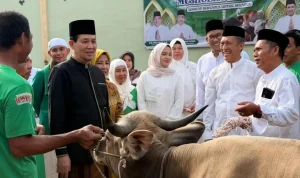 Sekda Muba Syafaruddin melaksanakan Sholat Idul Adha 2026 bersama masyarakat Desa Lumpatan II Kecamatan Sekayu.