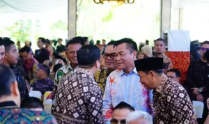Bupati Kabupaten Musi Banyuasin (Muba), Toha Tohet, bersama Wakil Bupati, Abdur Rohman Husen, menghadiri silaturahmi dan Halal Bihalal Masyarakat Perantau Sumatera Bagian Selatan. (MUSINEWS.ID/TRI) Bupati Kabupaten Musi Banyuasin (Muba), Toha Tohet, bersama Wakil Bupati, Abdur Rohman Husen, menghadiri silaturahmi dan Halal Bihalal Masyarakat Perantau Sumatera Bagian Selatan. (MUSINEWS.ID/TRI)