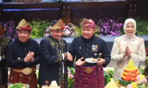 hari-jadi-80-sumsel-paripurna-dprd Rapat Paripurna Istimewa Hari Jadi ke-80 Sumsel di DPRD Sumsel yang dihadiri Gubernur Herman Deru dan jajaran pejabat daerah.