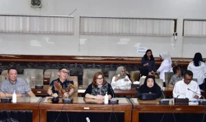 Komisi III Dewan Perwakilan Rakyat Daerah (DPRD) Provinsi Sumatera Selatan (Sumsel) melaksanakan kunjungan kerja strategis ke Kantor DPRD Provinsi Daerah Istimewa Yogyakarta. (MUSINEWS.ID/TRY) Komisi III Dewan Perwakilan Rakyat Daerah (DPRD) Provinsi Sumatera Selatan (Sumsel) melaksanakan kunjungan kerja strategis ke Kantor DPRD Provinsi Daerah Istimewa Yogyakarta. (MUSINEWS.ID/TRY)