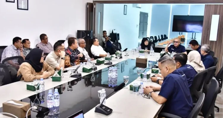 Melalui Komisi III, lembaga legislatif ini melakukan kunjungan kerja strategis ke pabrik PT Semen Baturaja (Persero) Tbk (SMBR), pada hari Rabu, tanggal 10 Juni 2026. (MUSINEWS.ID/TRI)