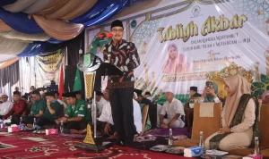 Wakil Bupati Kabupaten Musi Banyuasin (Muba), Abdur Rohman Husen, menghadiri Tabligh Akbar dalam rangka menyambut Tahun Baru Islam 1 Muharram 1448 Hijriah, pada hari Jum'at, tanggal 5 Juni 2026. (MUSINEWS.ID/TRI) Wakil Bupati Kabupaten Musi Banyuasin (Muba), Abdur Rohman Husen, menghadiri Tabligh Akbar dalam rangka menyambut Tahun Baru Islam 1 Muharram 1448 Hijriah, pada hari Jum'at, tanggal 5 Juni 2026. (MUSINEWS.ID/TRI)