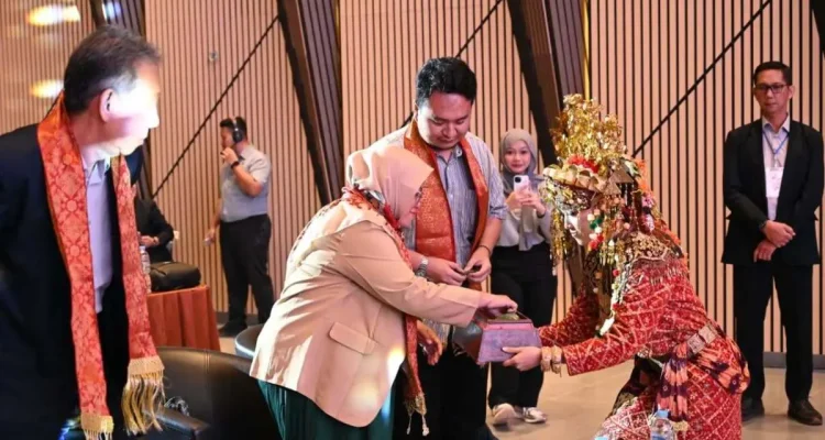 Delegasi Universitas Bina Darma dalam pelaksanaan Mobility Program 2026 yang diselenggarakan di Universitas Multi Data Palembang (MDP), pada hari Rabu, tanggal 10 Juni 2026. (foto : binadarma.ac.id)