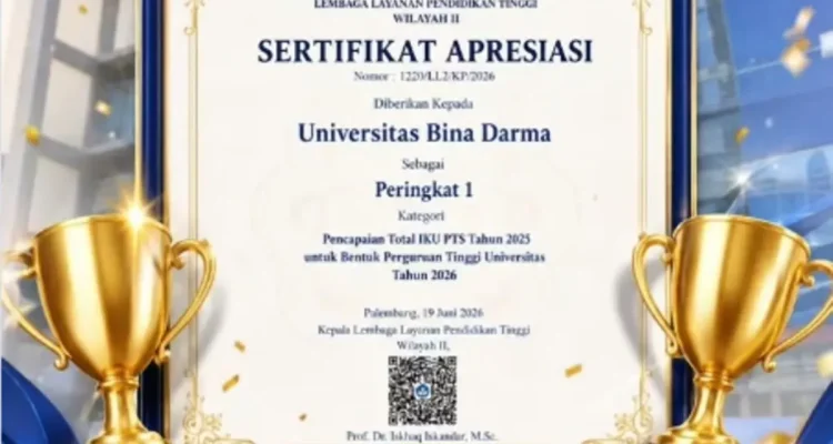 Universitas Bina Darma resmi dianugerahi Sertifikat Apresiasi sebagai Peringkat 1 dalam Kategori Pencapaian Total Indikator Kinerja Utama (IKU) Perguruan Tinggi Swasta (PTS) Tahun 2025 untuk Bentuk Perguruan Tinggi Universitas. (MUSINEWS.ID/HAIRUDIN)
