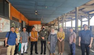 Komisi II DPRD Provinsi Sumatera Selatan melakukan kunjungan kerja ke Rumah Pemotongan Hewan (RPH) milik PT Bina Hilir Utama Niaga di Kabupaten Ogan Komering Ilir (OKI), Jumat (17/7/2026).