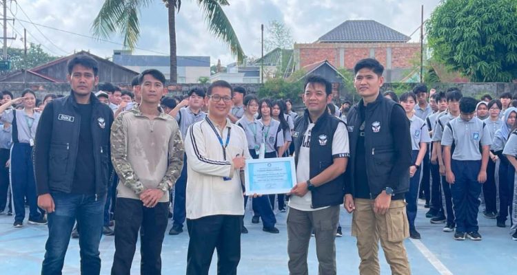 Satgaswil Pencegahan Sumatra Selatan (Sumsel) Densus 88 AT Polri, menggelar edukasi wawasan kebangsaan serta pencegahan Ideologi Radikal Ekstremisme dan Terorisme (IRET) di SMA Maitreyawira dan SMA Negeri Sumatra Selatan. (MUSINEWS.ID/WAHYUDI)