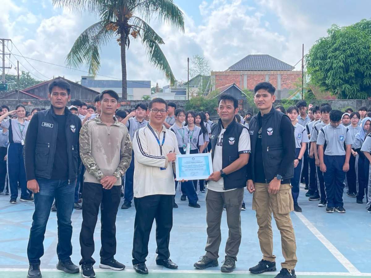 Satgaswil Pencegahan Sumatra Selatan (Sumsel) Densus 88 AT Polri, menggelar edukasi wawasan kebangsaan serta pencegahan Ideologi Radikal Ekstremisme dan Terorisme (IRET) di SMA Maitreyawira dan SMA Negeri Sumatra Selatan. (MUSINEWS.ID/WAHYUDI)