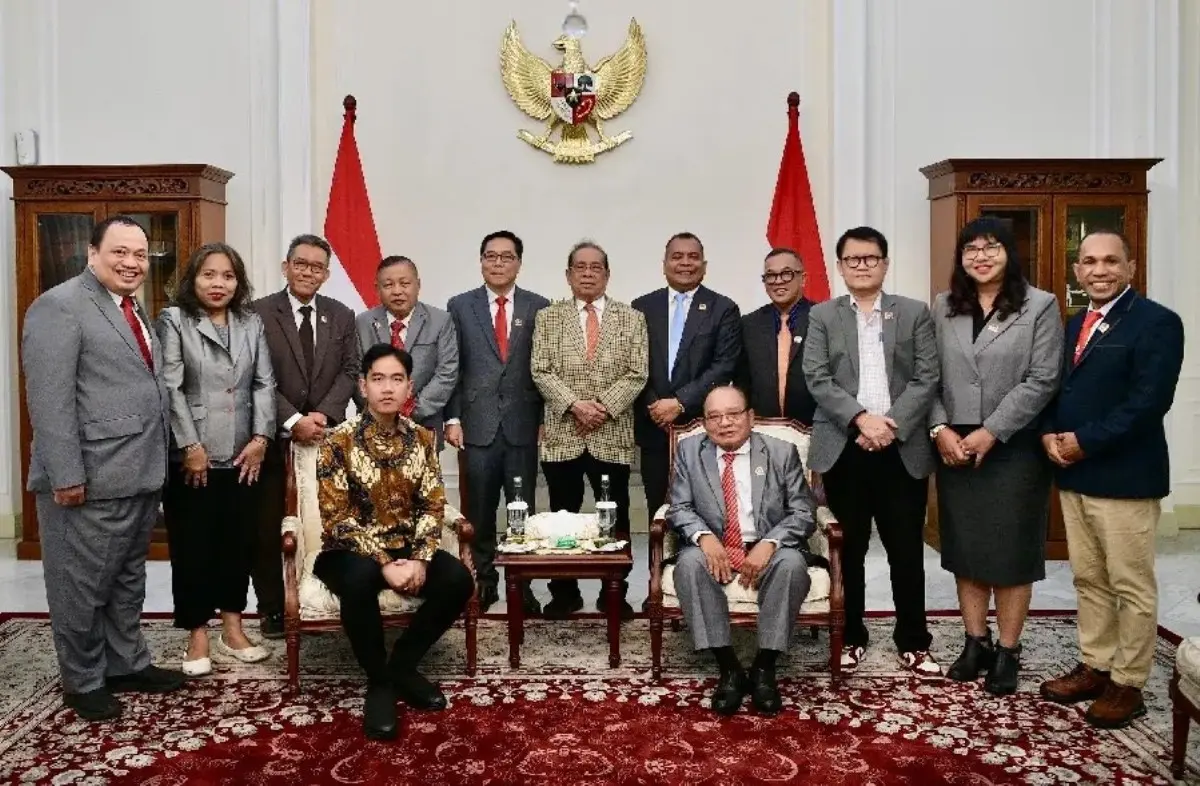Wakil Presiden Republik Indonesia, Gibran Rakabuming Raka, menerima kedatangan sejumlah guru besar yang tergabung dalam Persatuan Profesor Guru Besar Indonesia. (MUSINEWS.ID/HAIRUDIN)