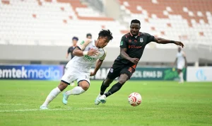 Pemain Sumsel United dan Persikad di Stadion Gelora Sriwijaya Jakabaring, Palembang. (MUSINEWS.ID/TRI)