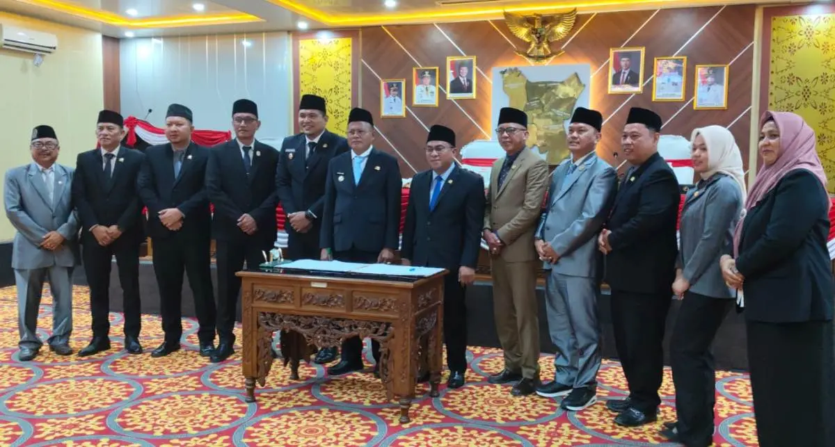 DPRD Kota Prabumulih menggelar Rapat Paripurna Ke-XXXV Masa Persidangan III Tahun 2026 dengan agenda persetujuan bersama terhadap Rancangan Peraturan Daerah (Raperda) tentang Perubahan APBD Tahun Anggaran 2026
