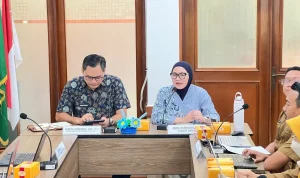 Agita Nurfianti dalam agenda Reses Penyerapan Aspirasi Masyarakat Komite III DPD RI yang berlangsung di Kota Bandung, Jawa Barat, Senin, 19 Oktober 2026. (MUSINEWS.ID/HAIRUDIN) Agita Nurfianti dalam agenda Reses Penyerapan Aspirasi Masyarakat Komite III DPD RI yang berlangsung di Kota Bandung, Jawa Barat, Senin, 19 Oktober 2026. (MUSINEWS.ID/HAIRUDIN)