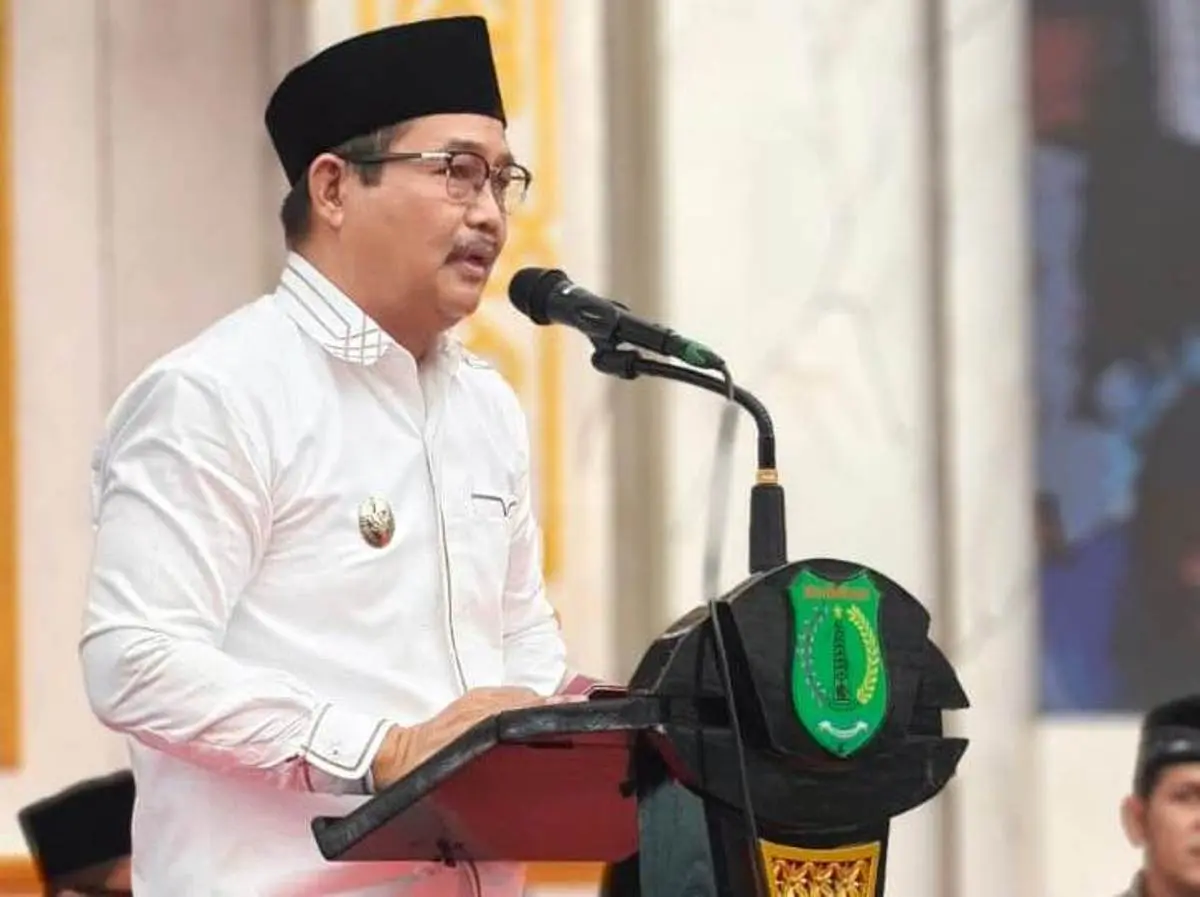 Wakil Bupati Kabupaten Musi Banyuasin (Muba), Abdur Rohman Husen, menghadiri Haflah Khotmil Qur’an ke-XII sekaligus peringatan Hari Santri Nasional Zona 4 Kabupaten Muba di Pondok Pesantren Annur, Desa Gajah Mati, Kecamatan Babat Supat, Kamis, tanggal 22 Oktober 2026. (MUSINEWS.ID/TRI)
