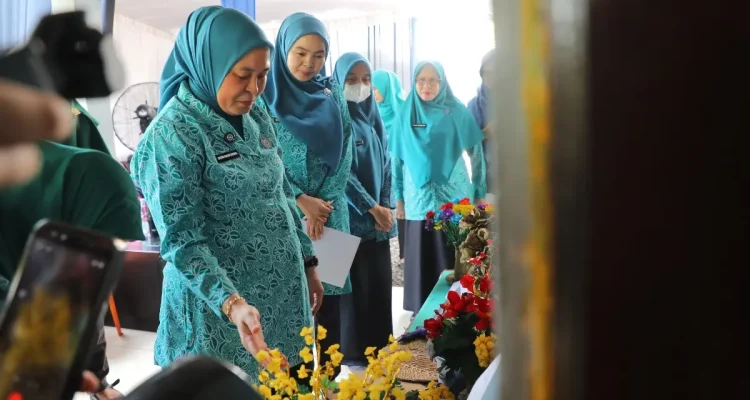 Monitoring dan Evaluasi (Monev) Triwulan III GKSTTB di Kampung Lele Beraes, Kelurahan Srimulya, Kecamatan Sematang Borang, Kota Palembang. (MUSINEWS.ID/TRI)