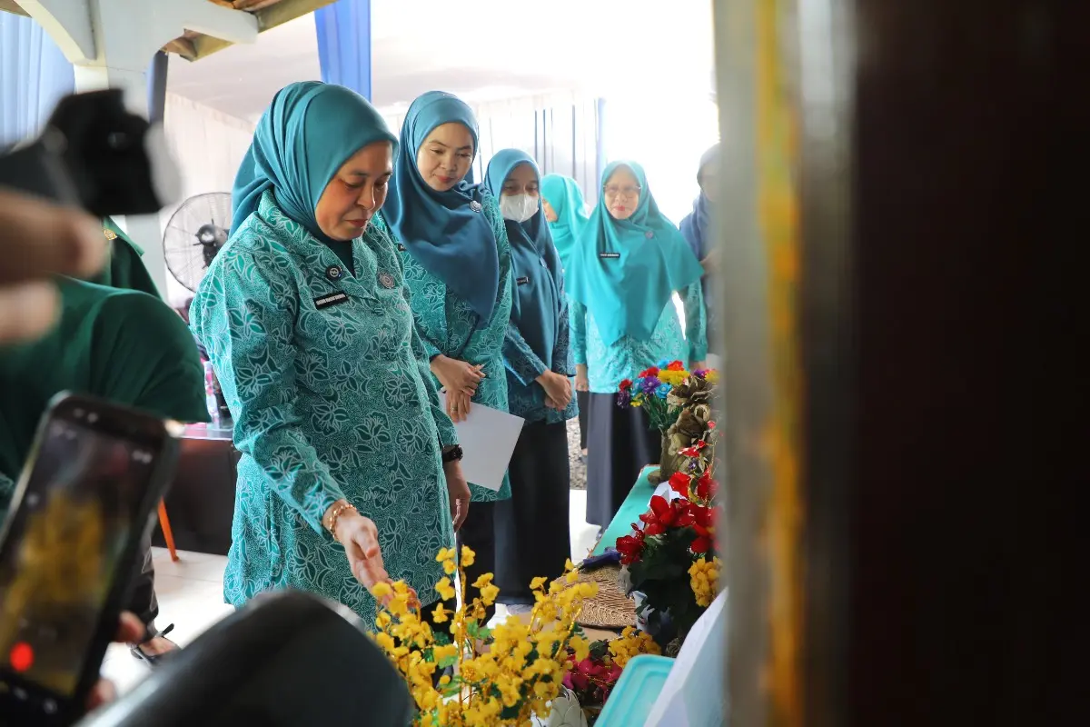Monitoring dan Evaluasi (Monev) Triwulan III GKSTTB di Kampung Lele Beraes, Kelurahan Srimulya, Kecamatan Sematang Borang, Kota Palembang. (MUSINEWS.ID/TRI)